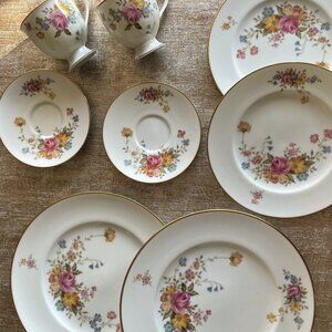 Noritake Ireland Vintage Dinnerware Set for Two